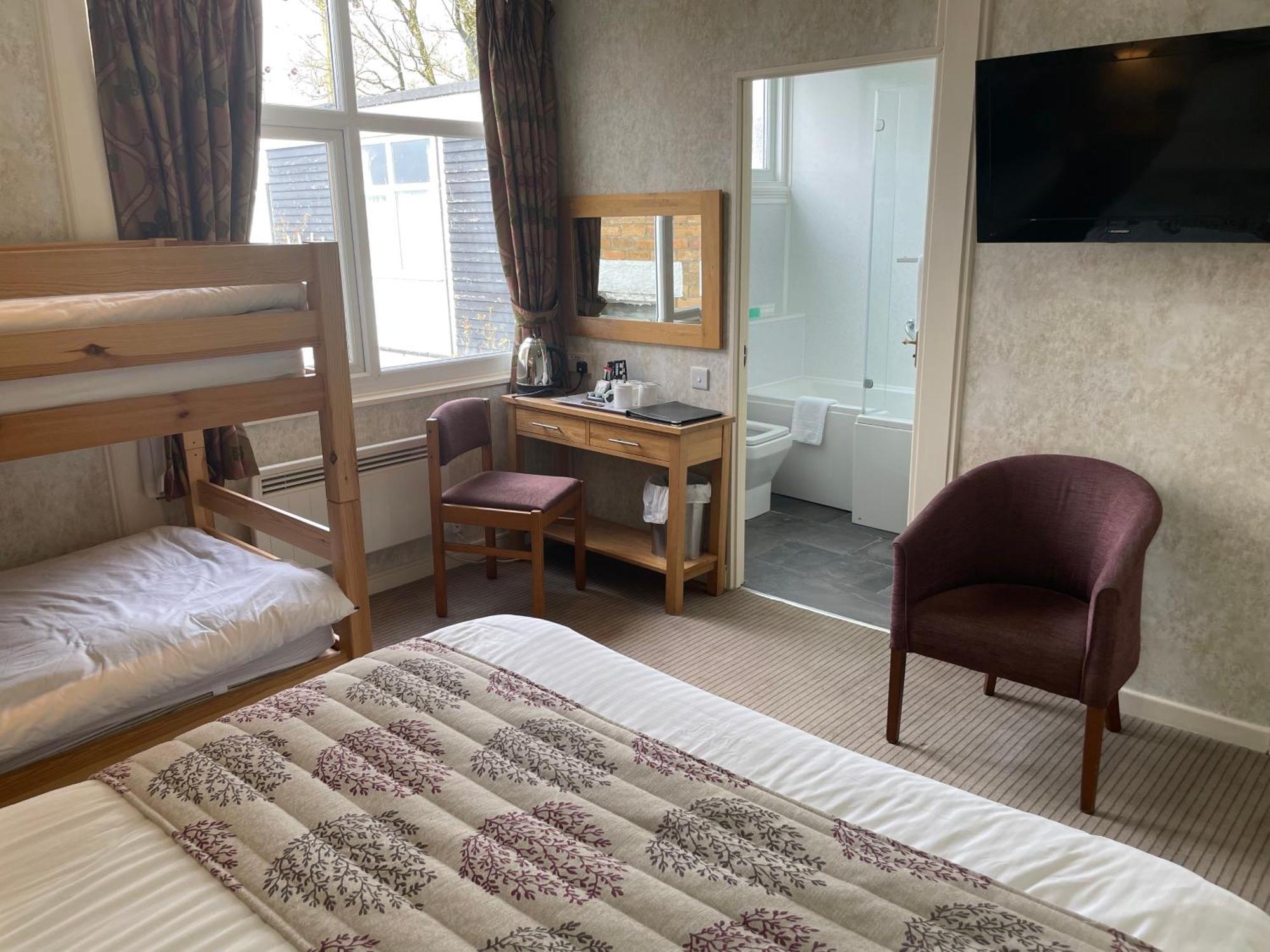 The Dog & Partridge Country Inn Ashbourne  Ngoại thất bức ảnh