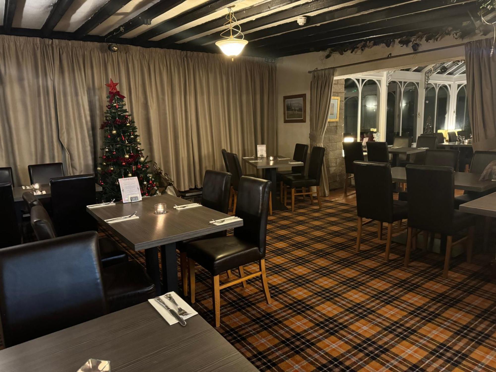 The Dog & Partridge Country Inn Ashbourne  Ngoại thất bức ảnh